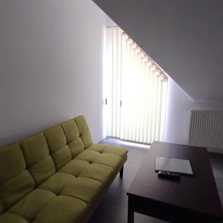 Apartment Adam *