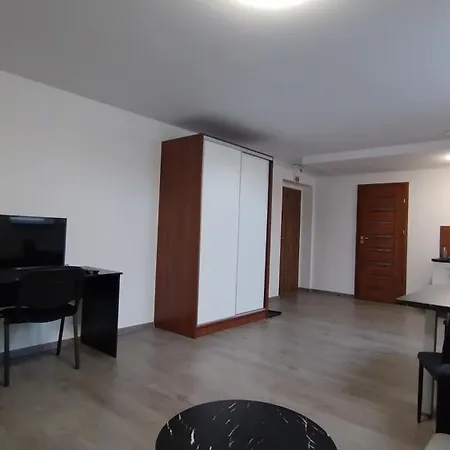 Apartment Adam