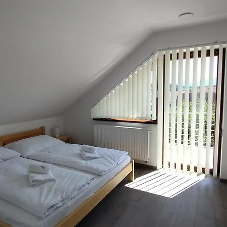 Apartament Adam *